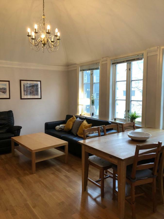 Big Central Apartment With Parking Μπέργκεν Εξωτερικό φωτογραφία